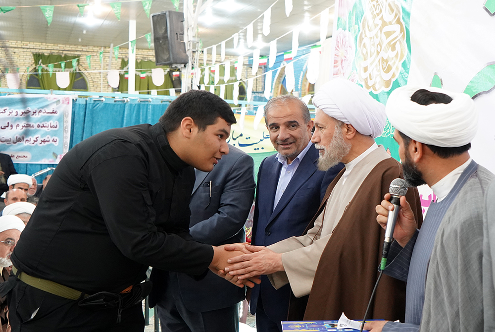 توزیع 1830 سری جهیزیه به نوعروسان شهرستان داراب