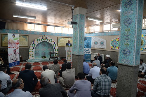 جلسه بصیرت افزایی جهاد تبیین در کمیته امداد امام خمینی(ره) استان فارس برگزار شد.