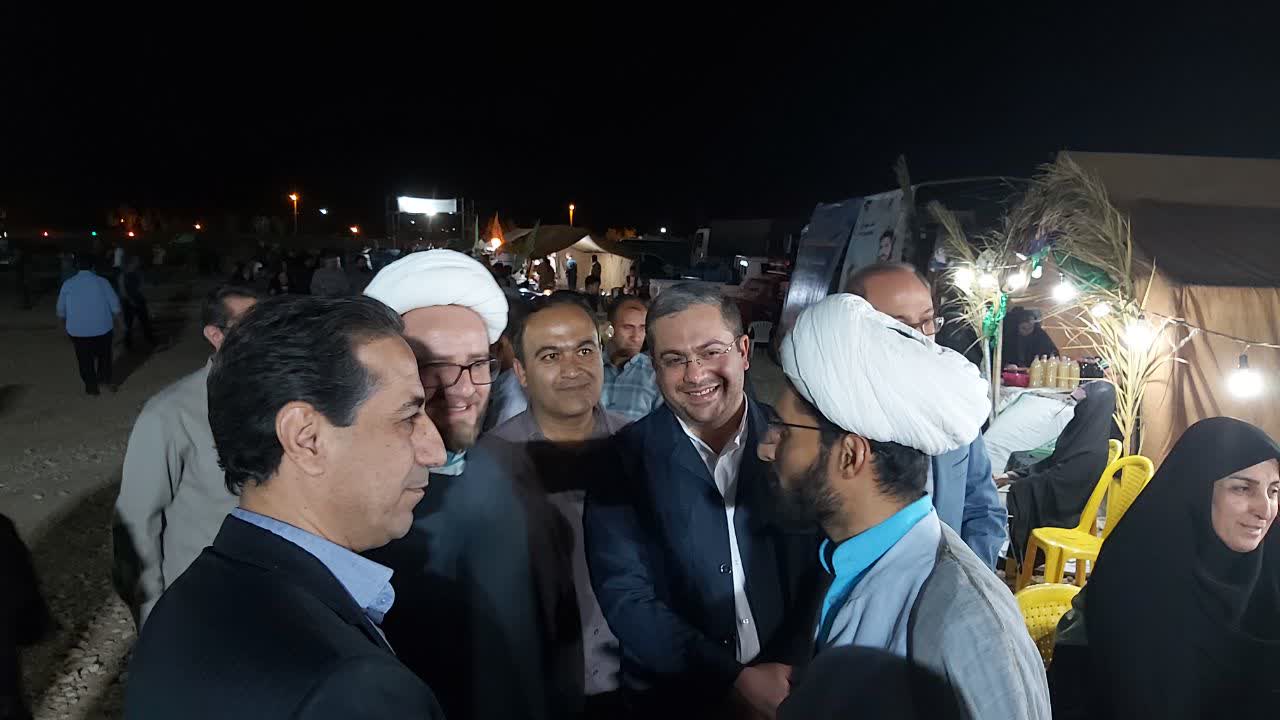 تشکیل ستاد پشتیبانی جنگ تحمیلی در کمیته امداد امام خمینی(ره) ؛ نمادی ازرشادت امدادگران بود