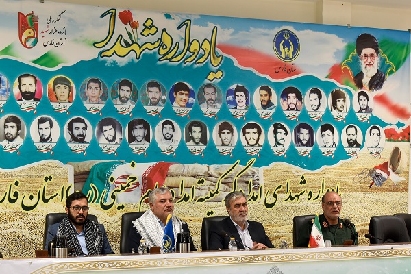 خدمترسانی به محرومان کم از ایثار و شهادت ندارد