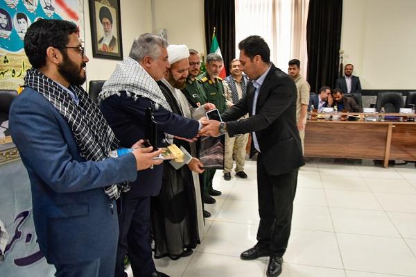 خدمترسانی به محرومان کم از ایثار و شهادت ندارد
