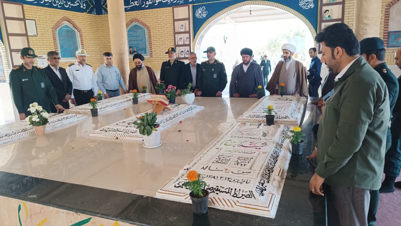 جشنواره ورزشی کارکنان کمیته امدادامام خمینی(ره) استان فارس به مناسبت گرامیداشت هفته بسیج برگزار شد
