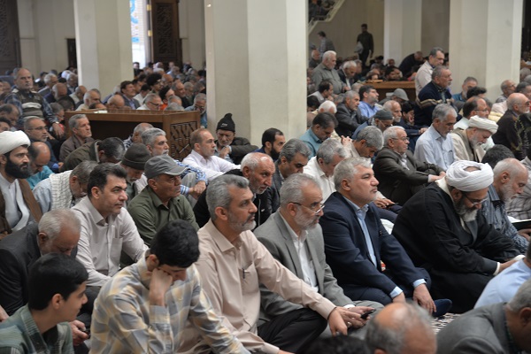 تلاش همکاران مسئولین امور خیرین و اکرام ایتام در روز قدس