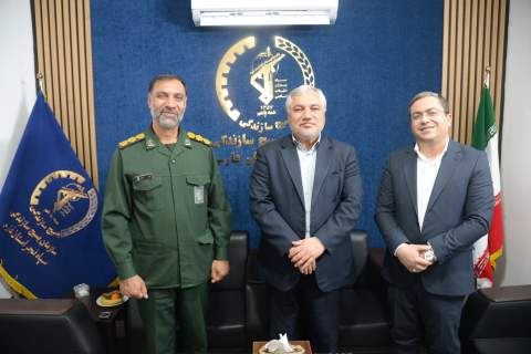 امضاءتفاهم‌نامه همکاری بین  کمیته امداد امام خمینی(ره) فارس و رئیس سازمان بسیج سازندگی فارس انجام شد