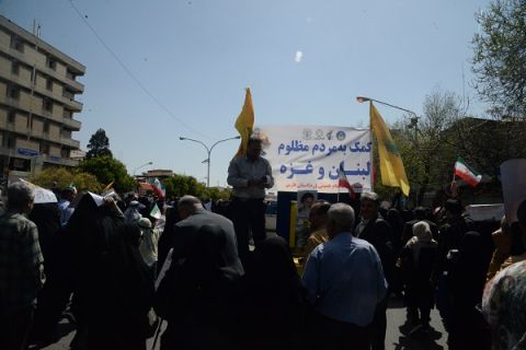حضور مدیرکل و امدادگران کمیته امدادامام خمینی(ره)استان فارس در راهپیمایی با شکوه قدس