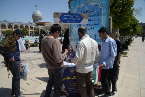 حضور مدیرکل و امدادگران کمیته امدادامام خمینی(ره)استان فارس در راهپیمایی با شکوه قدس
