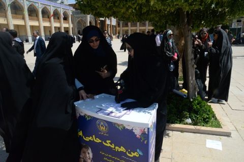 حضور مدیرکل و امدادگران کمیته امدادامام خمینی(ره)استان فارس در راهپیمایی با شکوه قدس